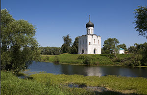 300px-Church_of_the_Protection_of_the_Theotokos_on_the_Nerl_10